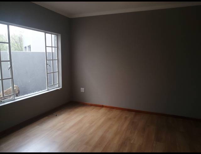 3 BEDROOM FREESTANDING TO LET IN MULBARTON